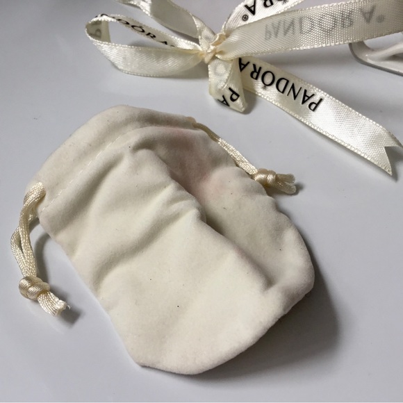 Pandora 2014 Sleigh Ornament with Toy Sack - Picture 6 of 6